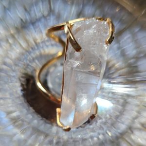 Bague arc cristaux de quartz lémurien (Brésil)