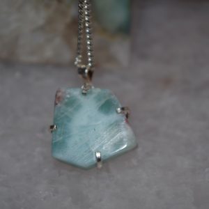 Pendentif Cristal luxueux de Larimar